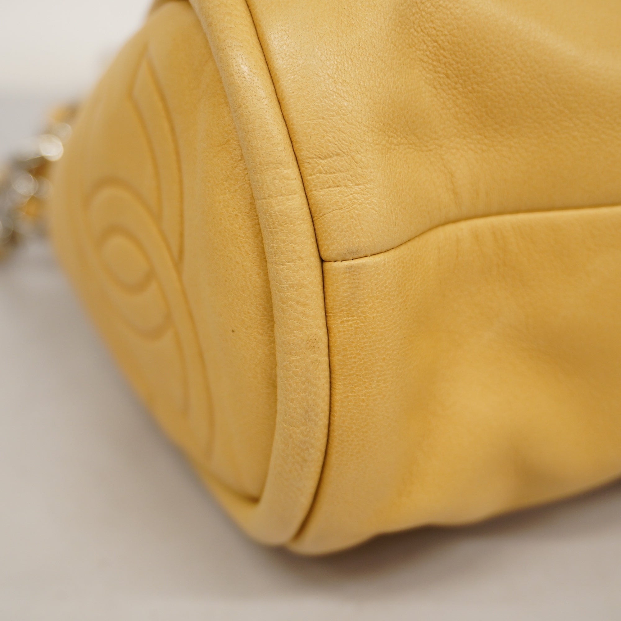 CHANELAuth  Matelasse Chain Shoulder Lambskin Women's Leather Shoulder Bag Beige