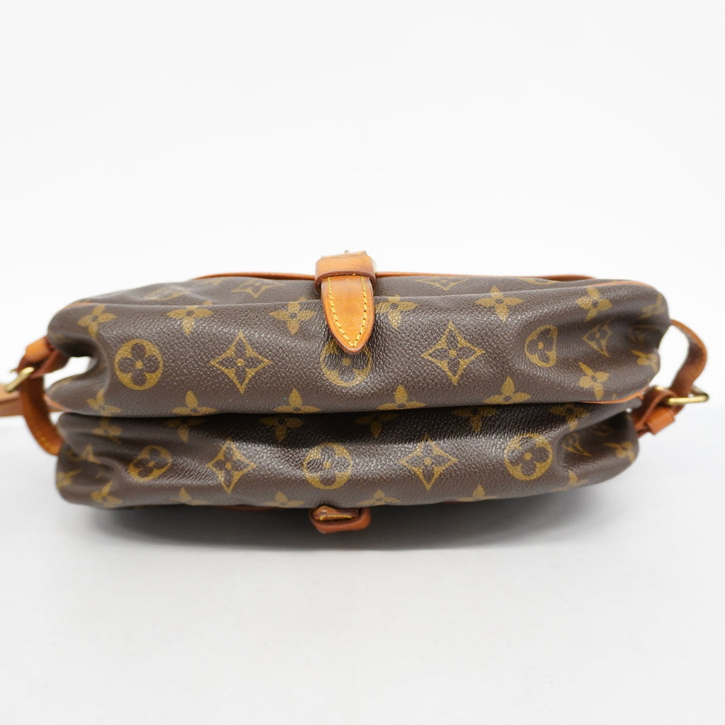 LOUIS VUITTONAuth  Monogram Saumur 30 M42256 Women's Shoulder Bag