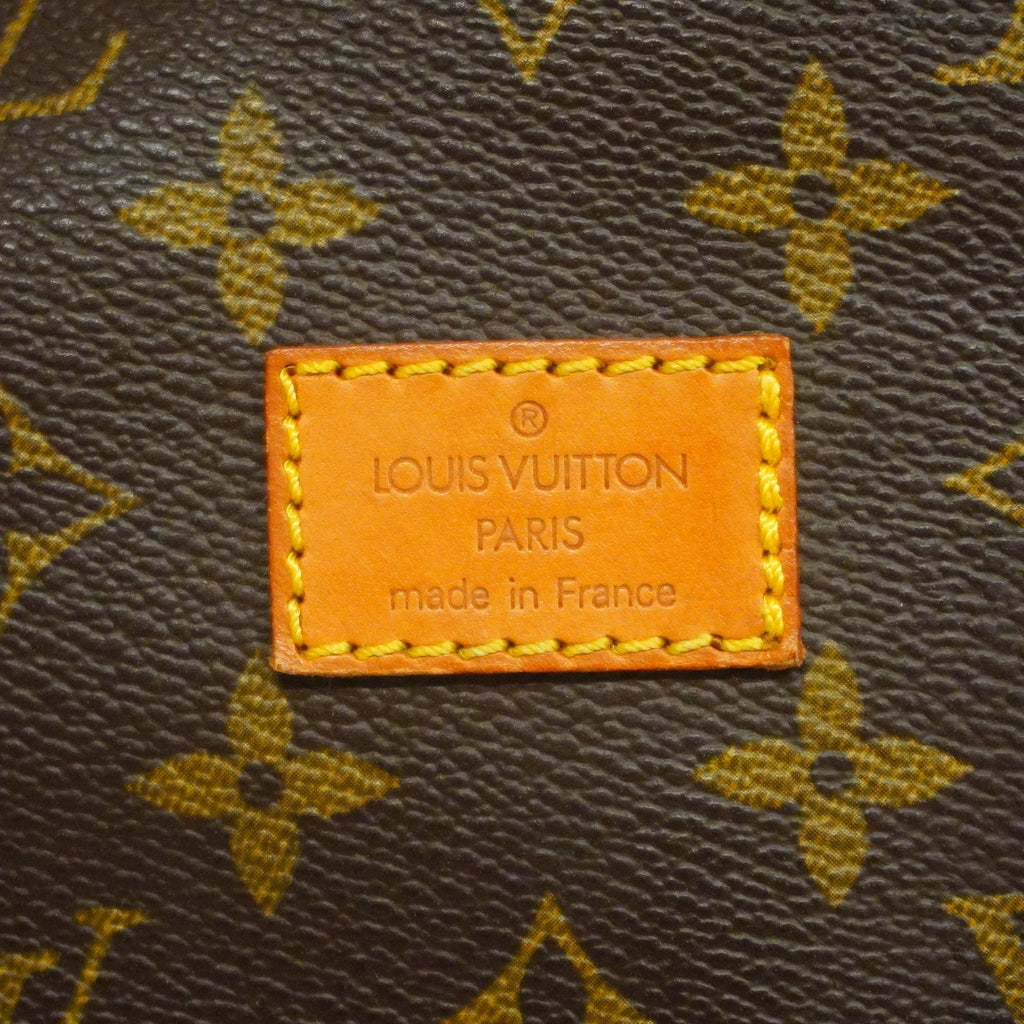 LOUIS VUITTONAuth  Monogram Saumur 30 M42256 Women's Shoulder Bag