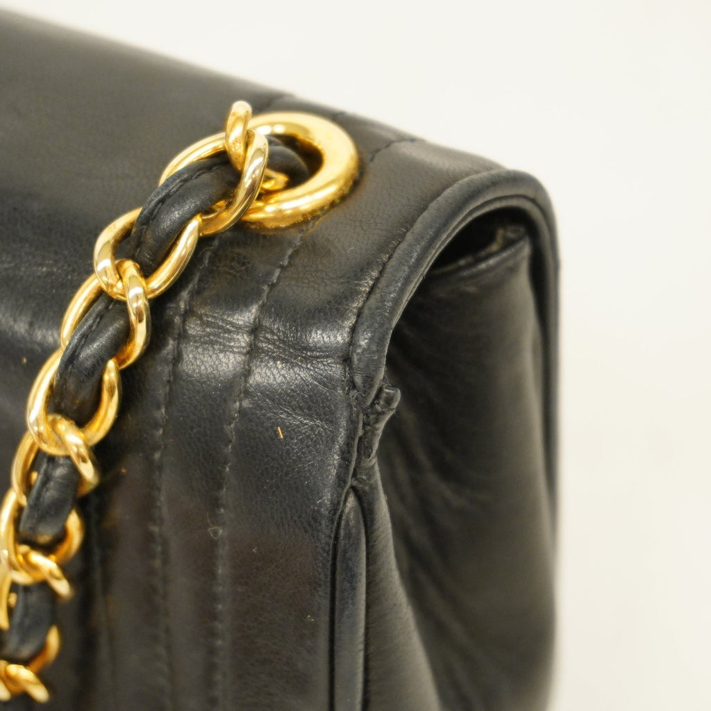 CHANELAuth  Matelasse Chain Shoulder Women's Leather Shoulder
