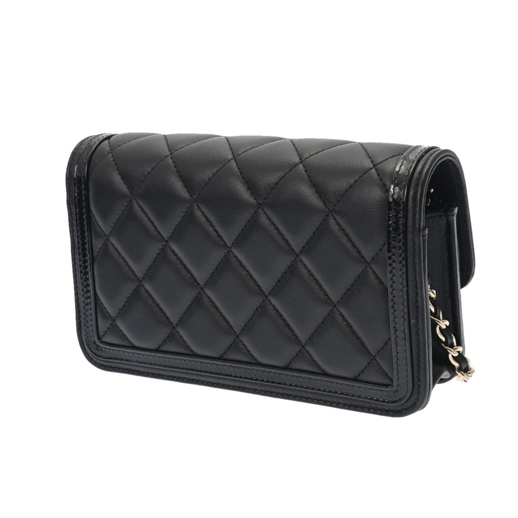 CHANEL Matelasse Phone Case Black AP3559 Ladies Lambskin Enamel Shoulder Bag