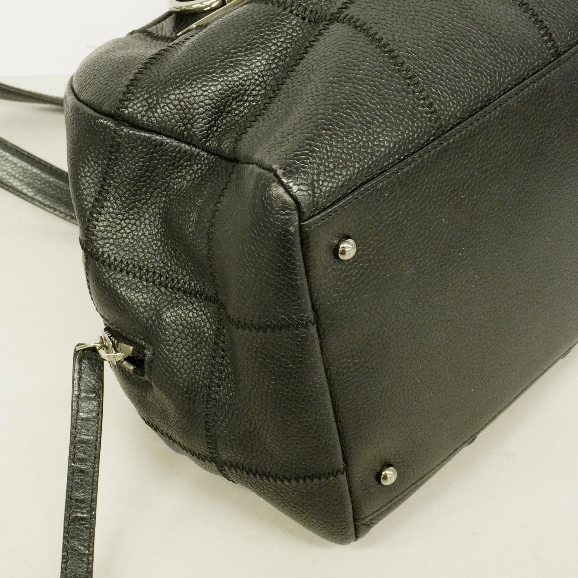 Chanel Chocolate Bar Shoulder Bag Women's Caviar Leather Shoulder Bag Black