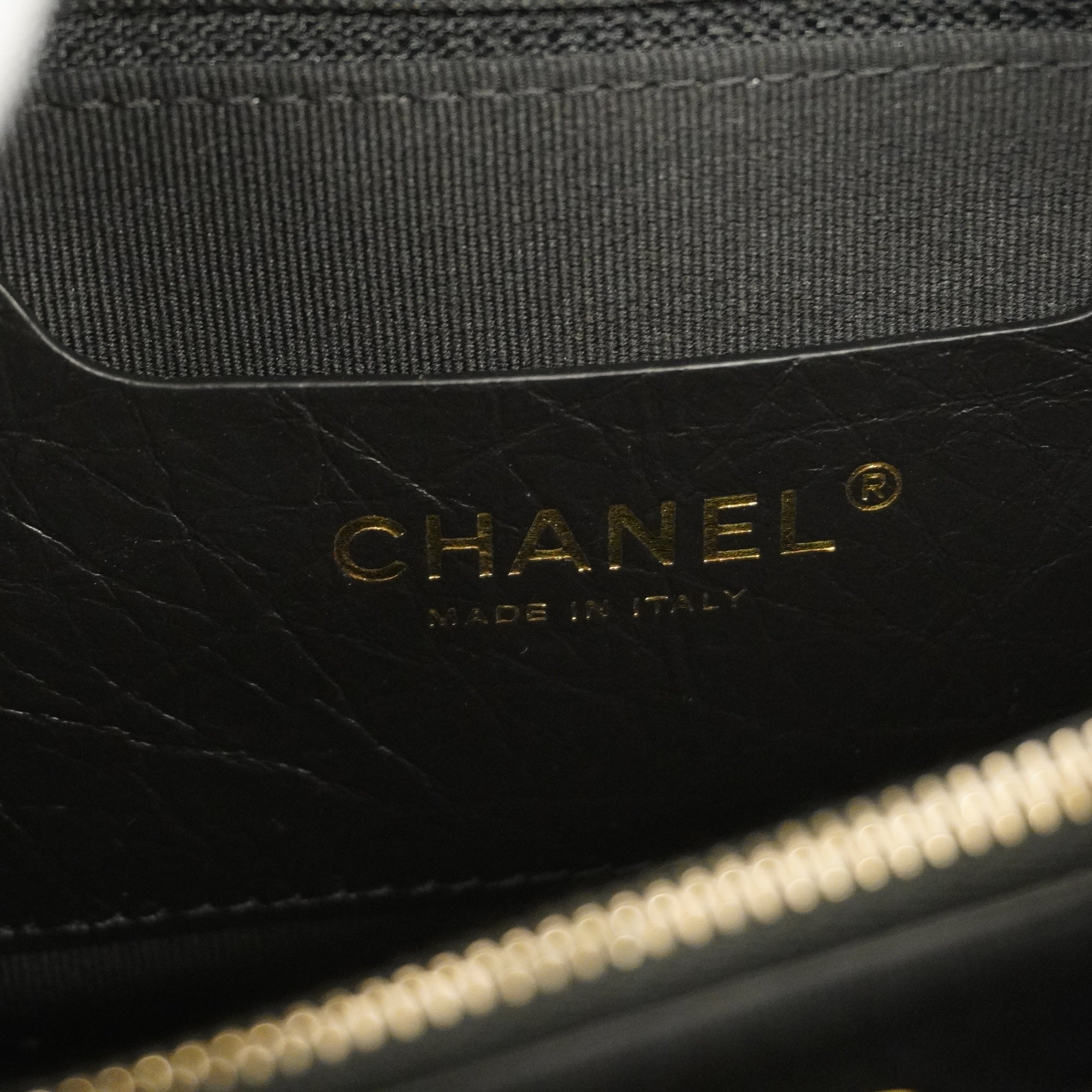 CHANELAuth  Matelasse Chain Shoulder Lambskin Women's Leather Shoulder Bag Black