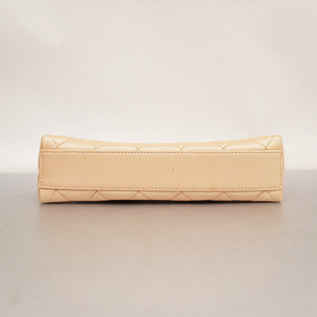 CHANELAuth  Matelasse Women's Leather Handbag Light Pink