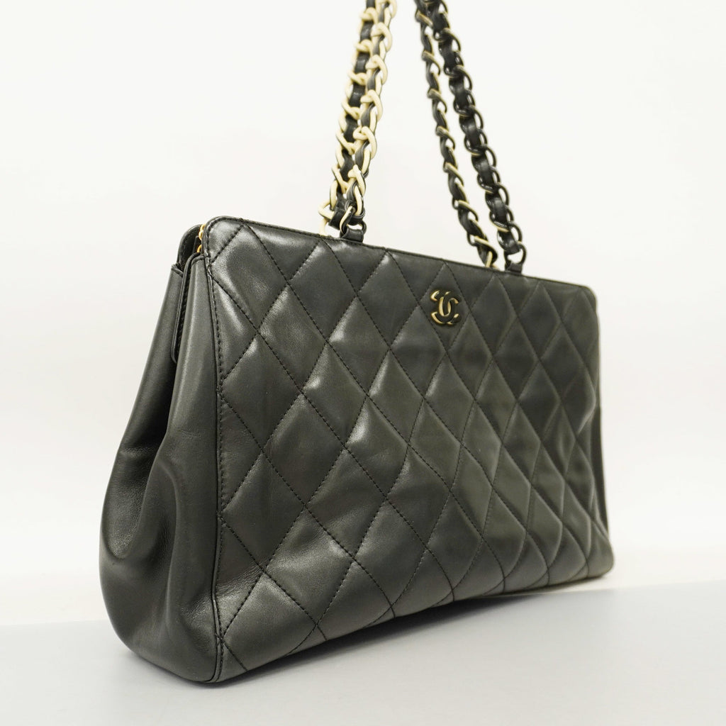 CHANELAuth  Matelasse Chain Shoulder Women's Leather Tote Bag Black