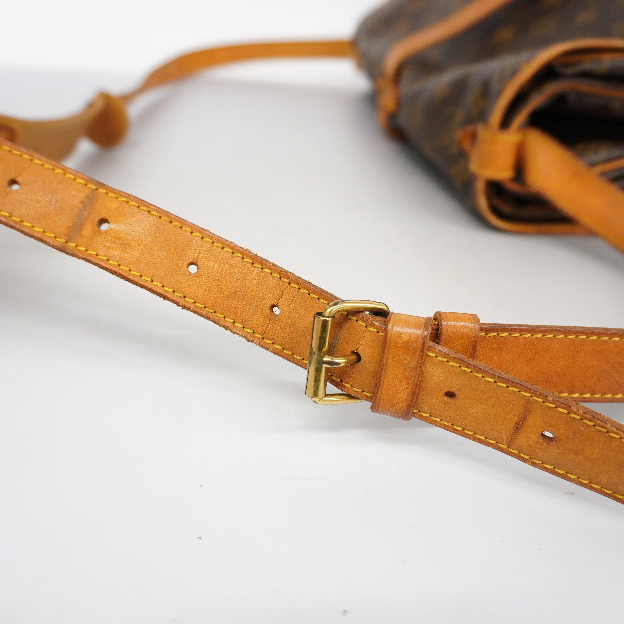 LOUIS VUITTONAuth  Monogram Saumur 35 M42254 Women's Shoulder Bag