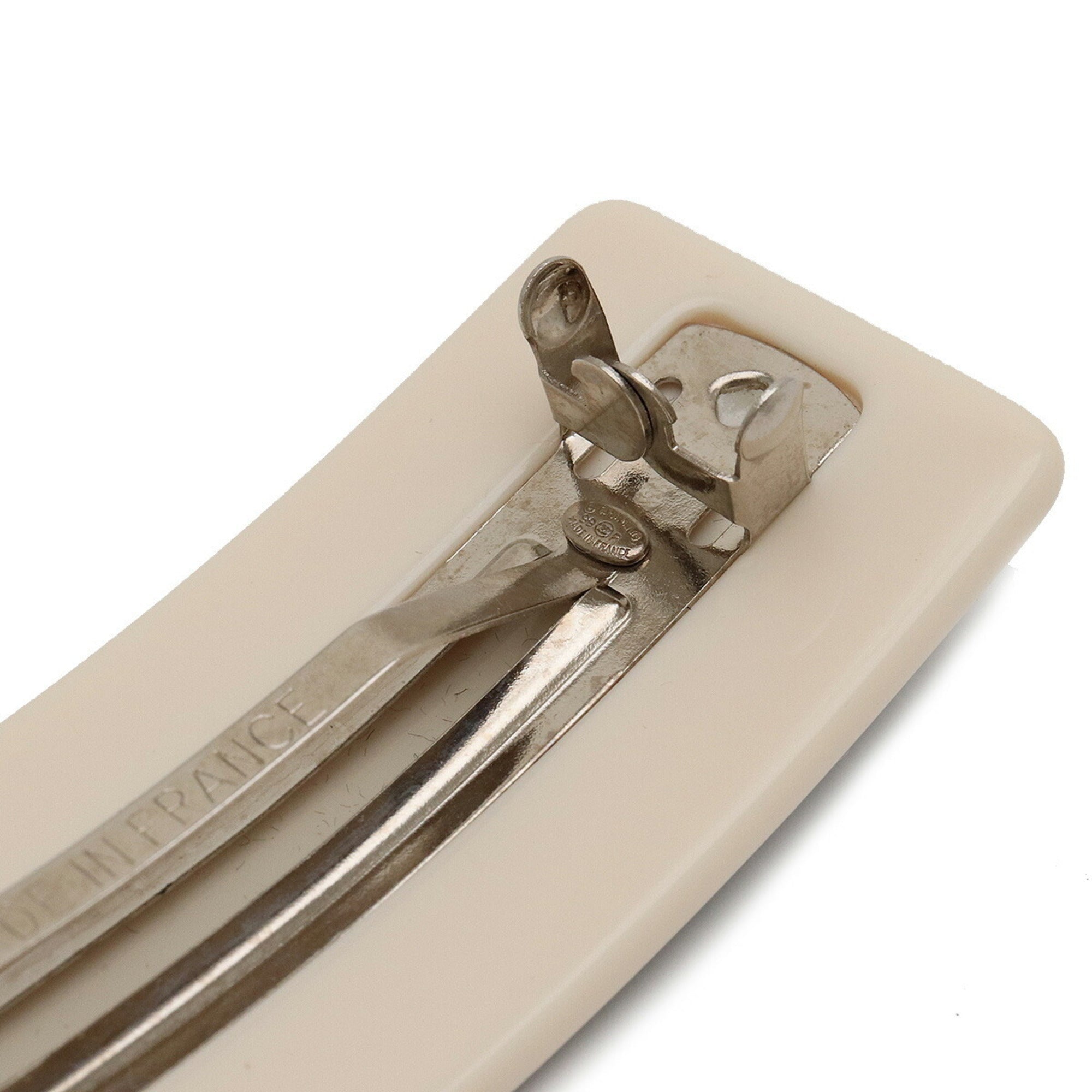CHANEL Valletta hair clip bicolor black ivory white 99P