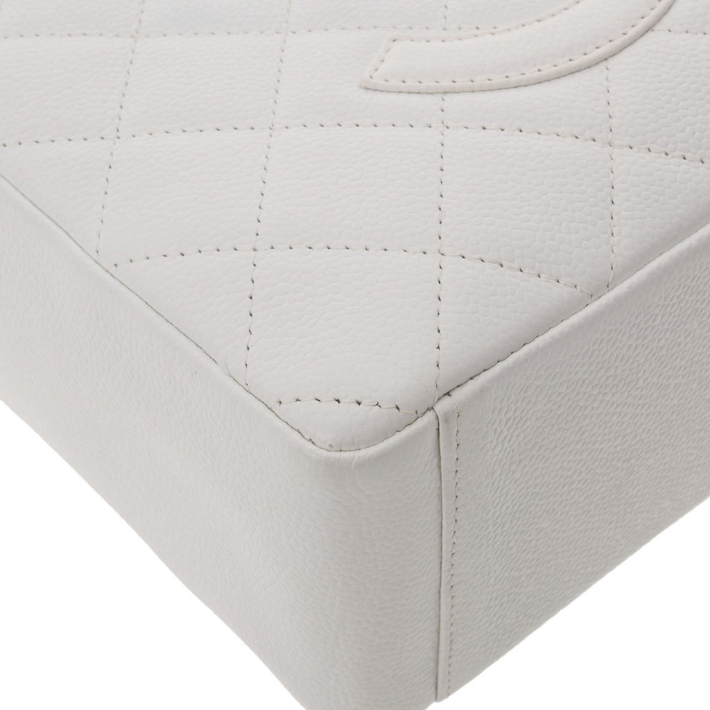 CHANEL PST White Women's Caviar Skin Tote Bag