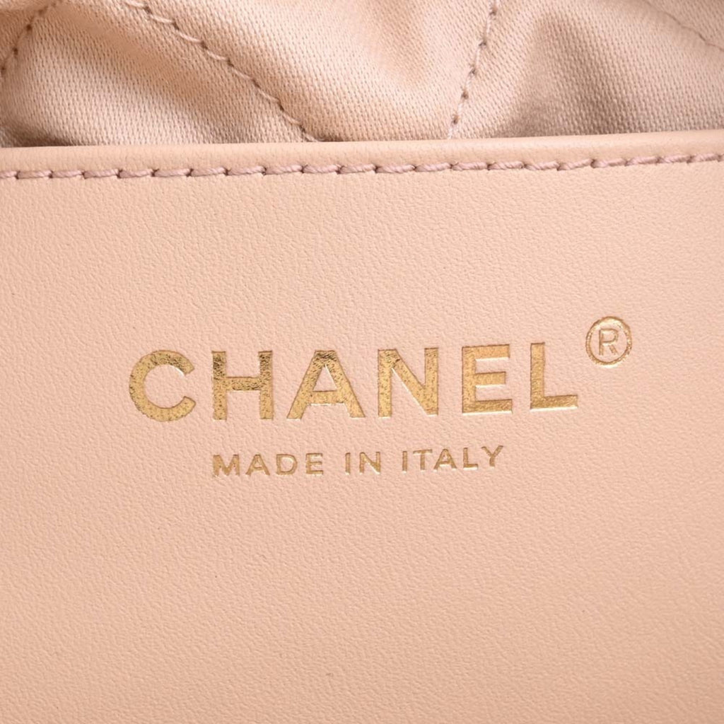 CHANEL Leather 22 Handbag Chain Shoulder Bag White Ladies