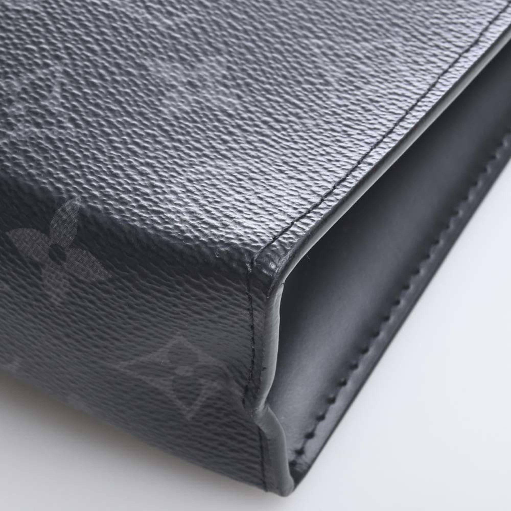 LOUIS VUITTON Eclipse Pochette Voyage MM Clutch Bag Pouch M61692 Black Men's