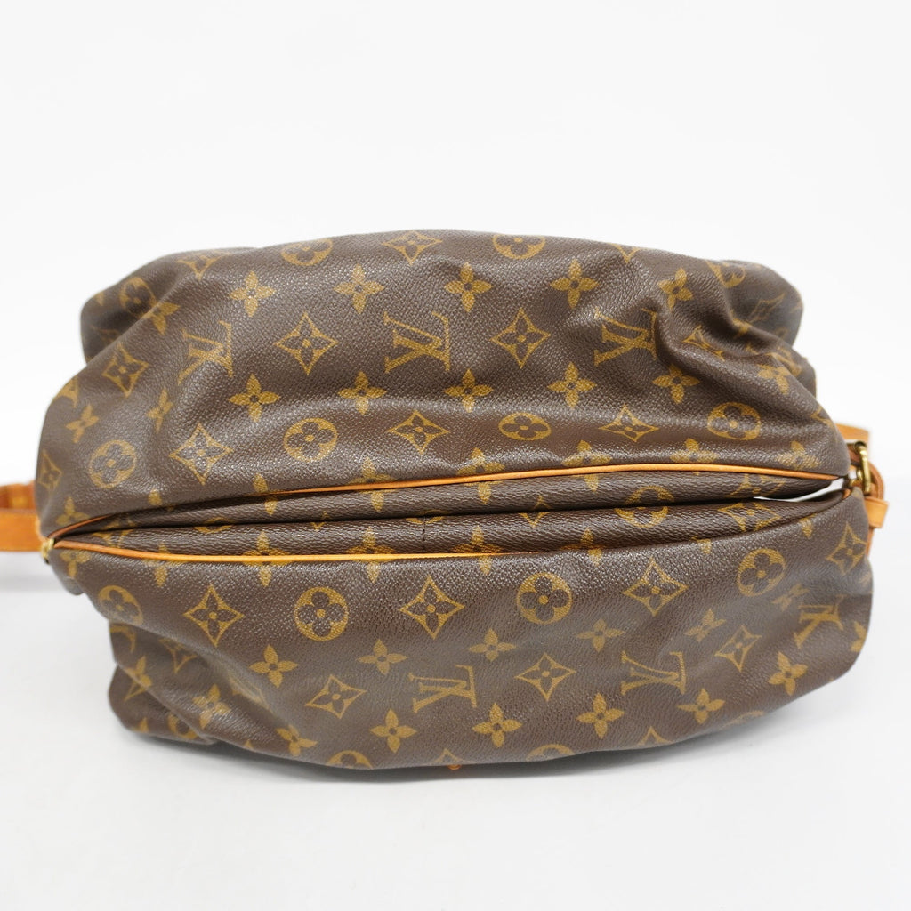 LOUIS VUITTONAuth  Monogram Saumur 35 M42254 Women's Shoulder Bag