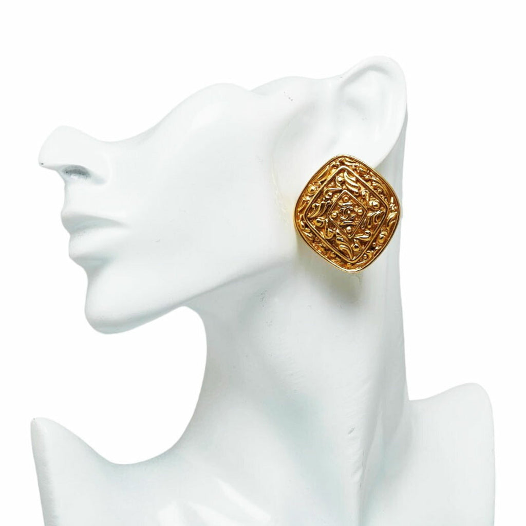 CHANEL Coco Mark Diamond Arabesque Earrings Gold Plated Women's