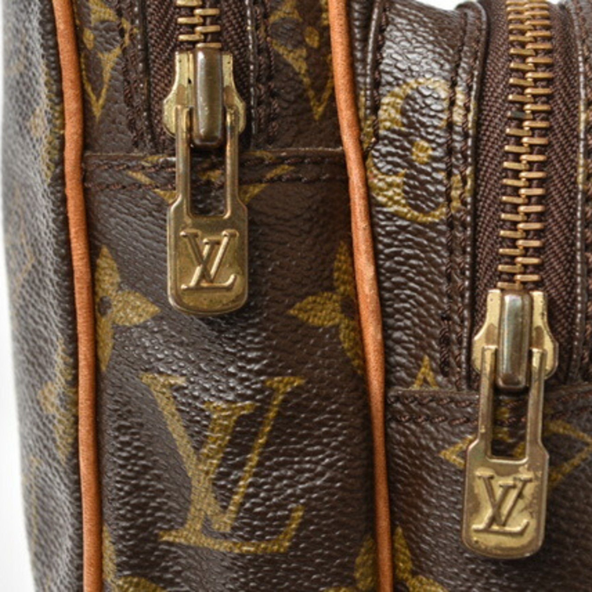 Louis Vuitton shoulder bag pochette LOUIS VUITTON Amazon monogram