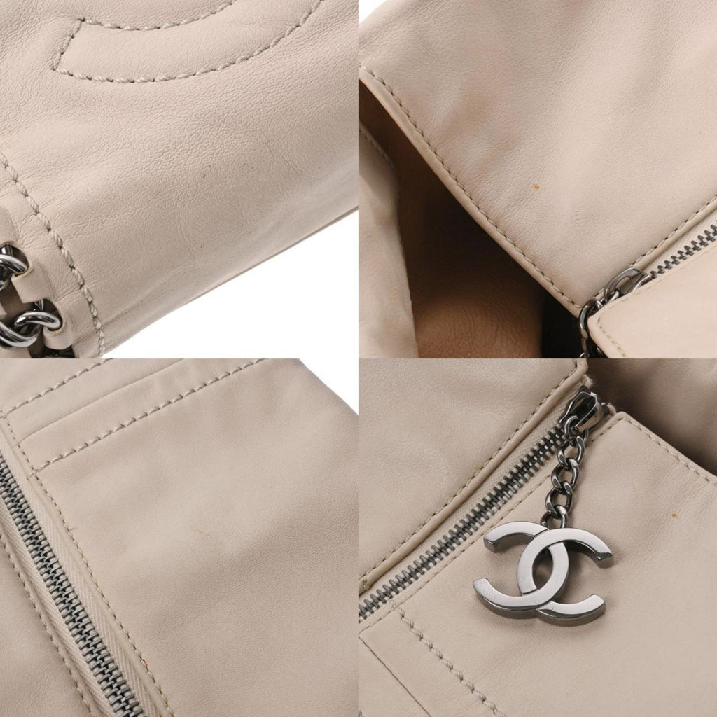 CHANEL luxury line chain bag beige A31574 ladies leather tote