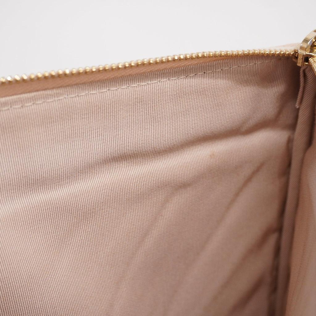 CHANELAuth  Clutch Bag V Stitch Women's Caviar Leather Clutch Bag Pink