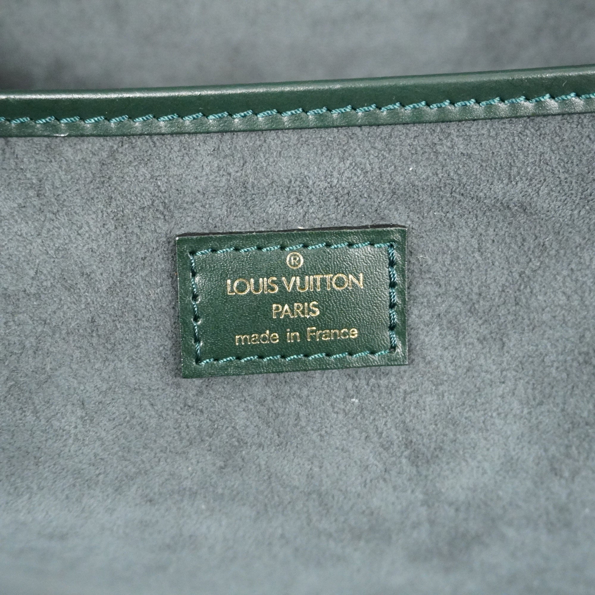 LOUIS VUITTONAuth  Taiga Elangaan Posh M30104 Boston Bag Episea