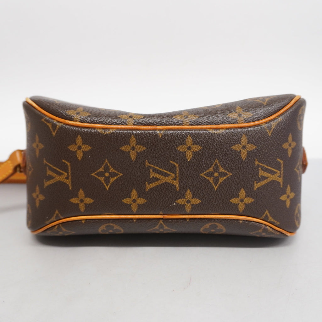 LOUIS VUITTONAuth  Monogram Blower M51221 Women's Shoulder Bag