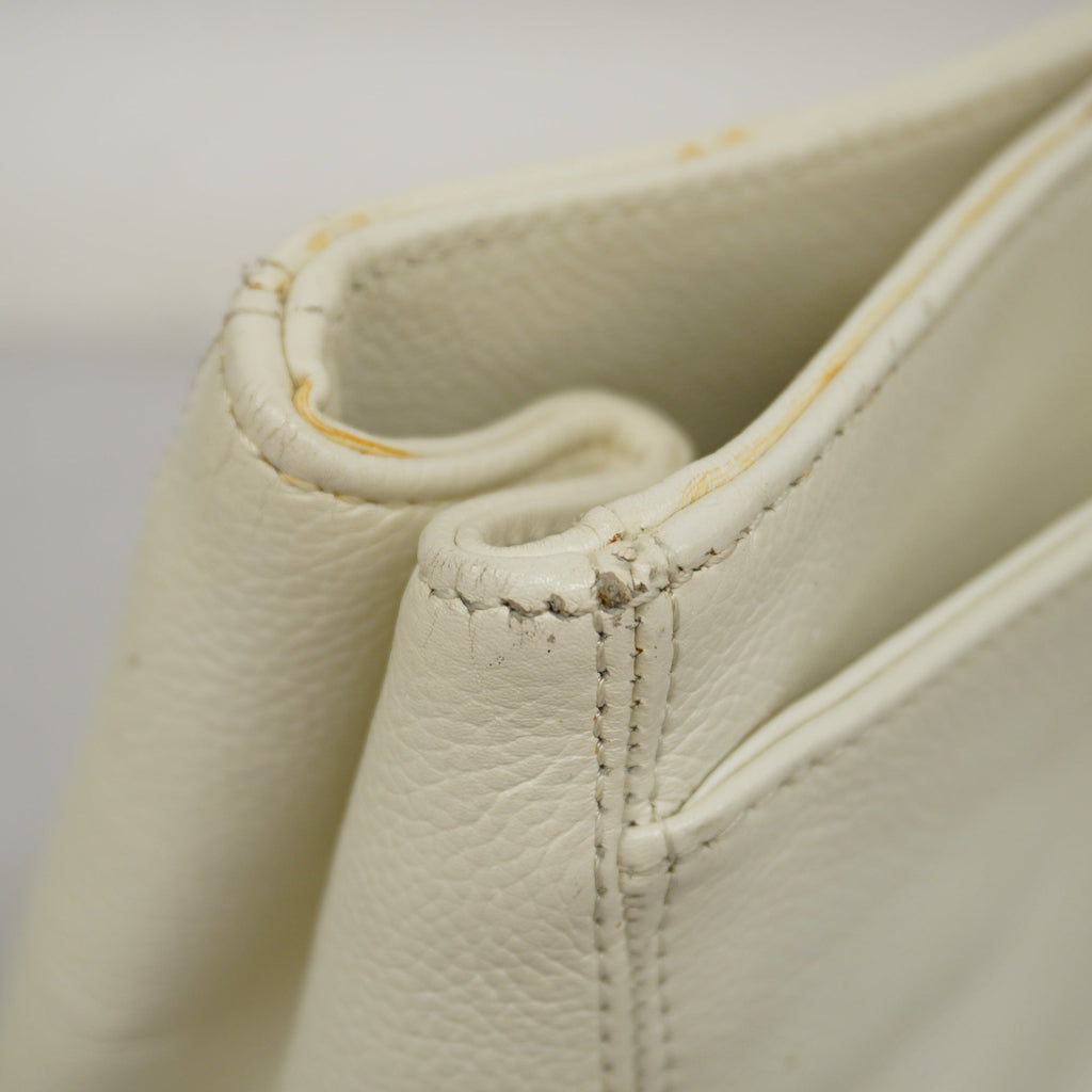 CHANELAuth  2.55 2.55/ Matelasse Women's Leather Tote Bag White