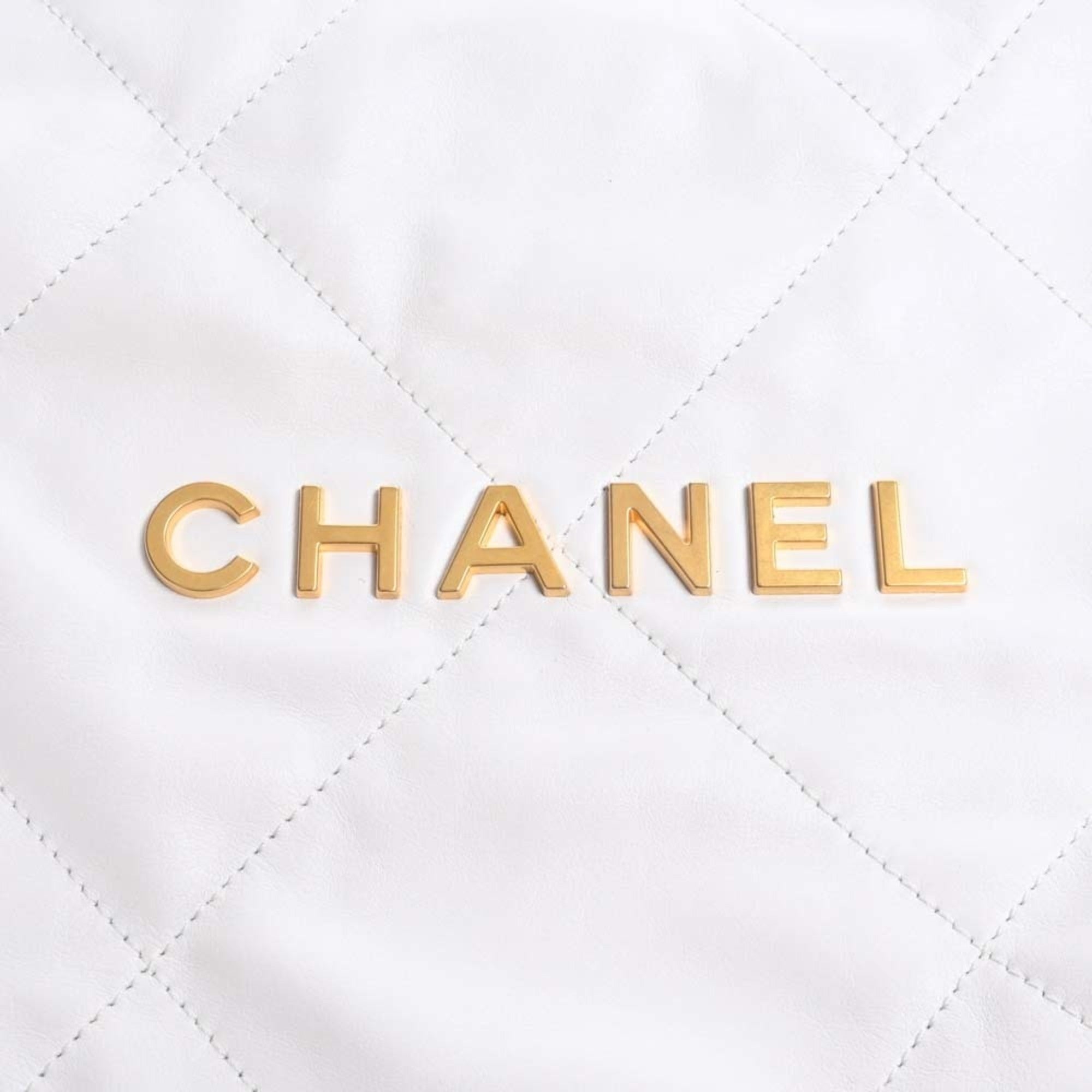 CHANEL Leather Quilted  22 Chain Shoulder Bag White Ladies