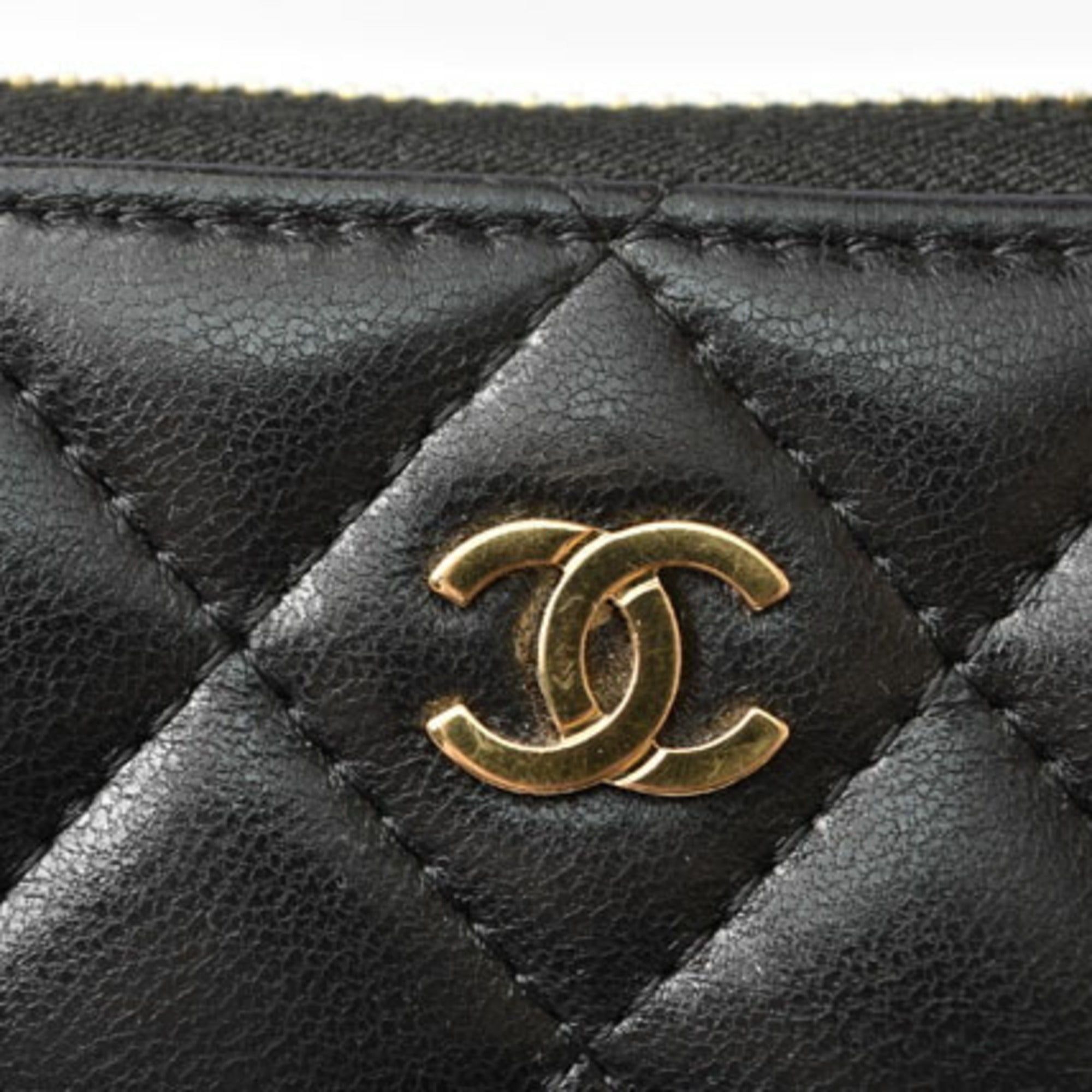 CHANEL Wallet A50097  Long Round Zipper Timeless Classic Matelasse Lambskin Black Bordeaux