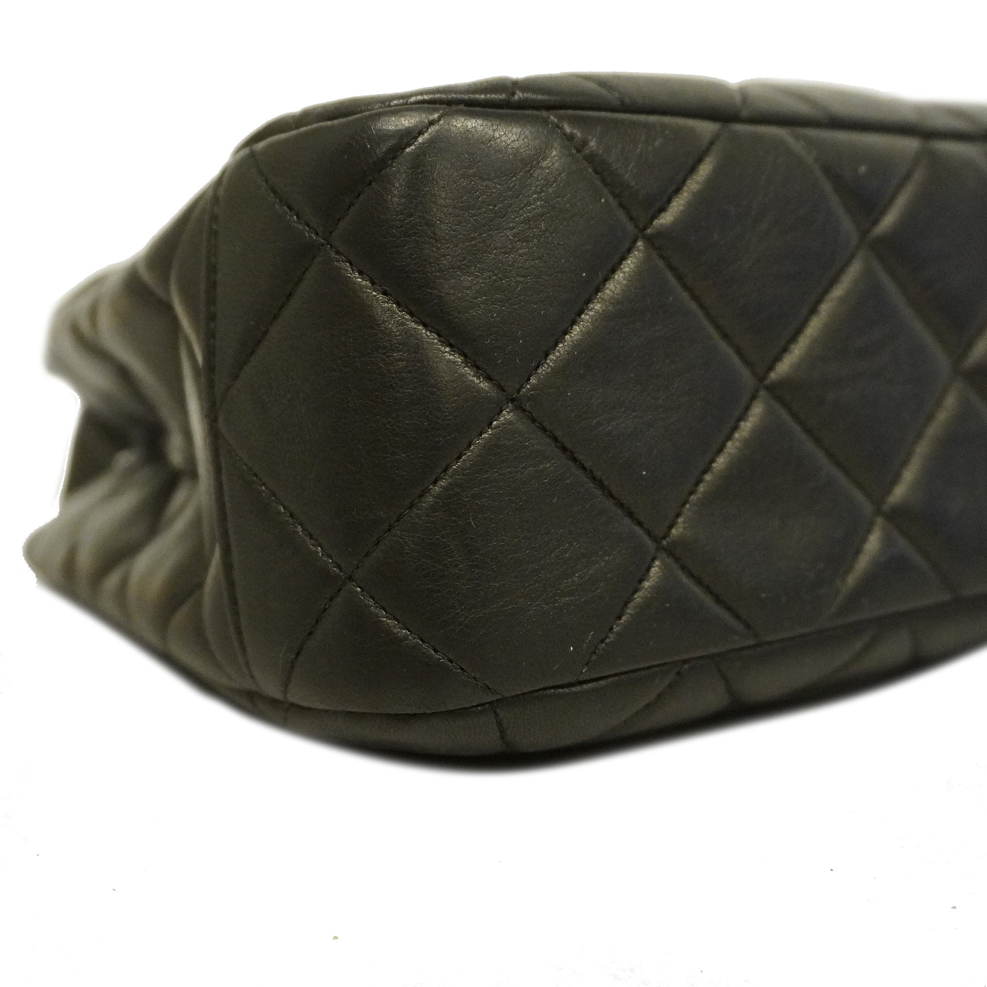CHANELAuth  Matelasse Lambskin Women's Leather Handbag Black