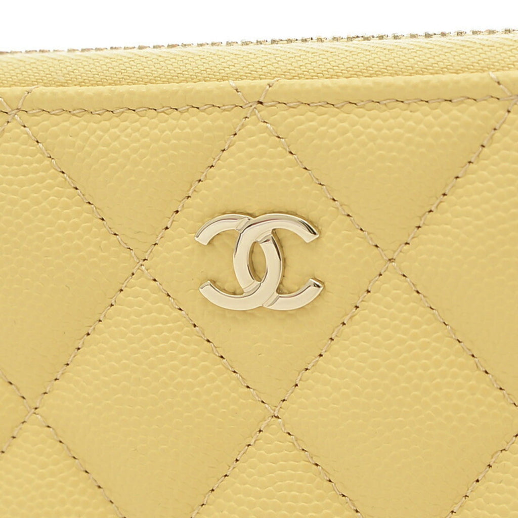 CHANEL Matelasse Round Zipper Long Wallet Caviar Skin Yellow AP0242