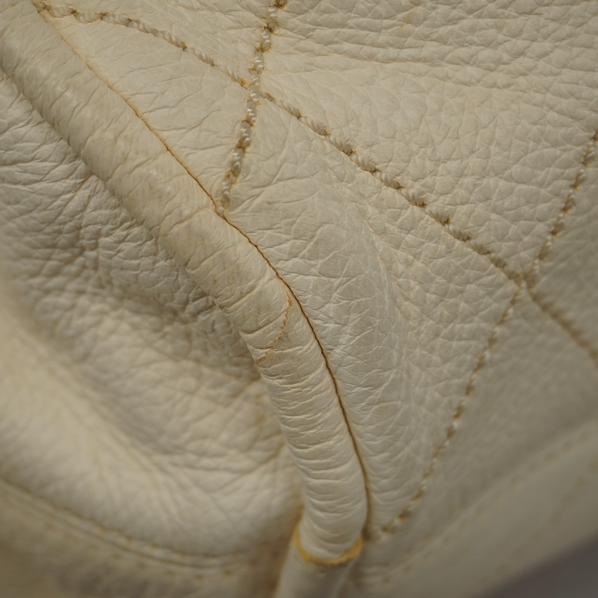 CHANELAuth  Wild Stitch Handbag Women's Leather Handbag Ivory