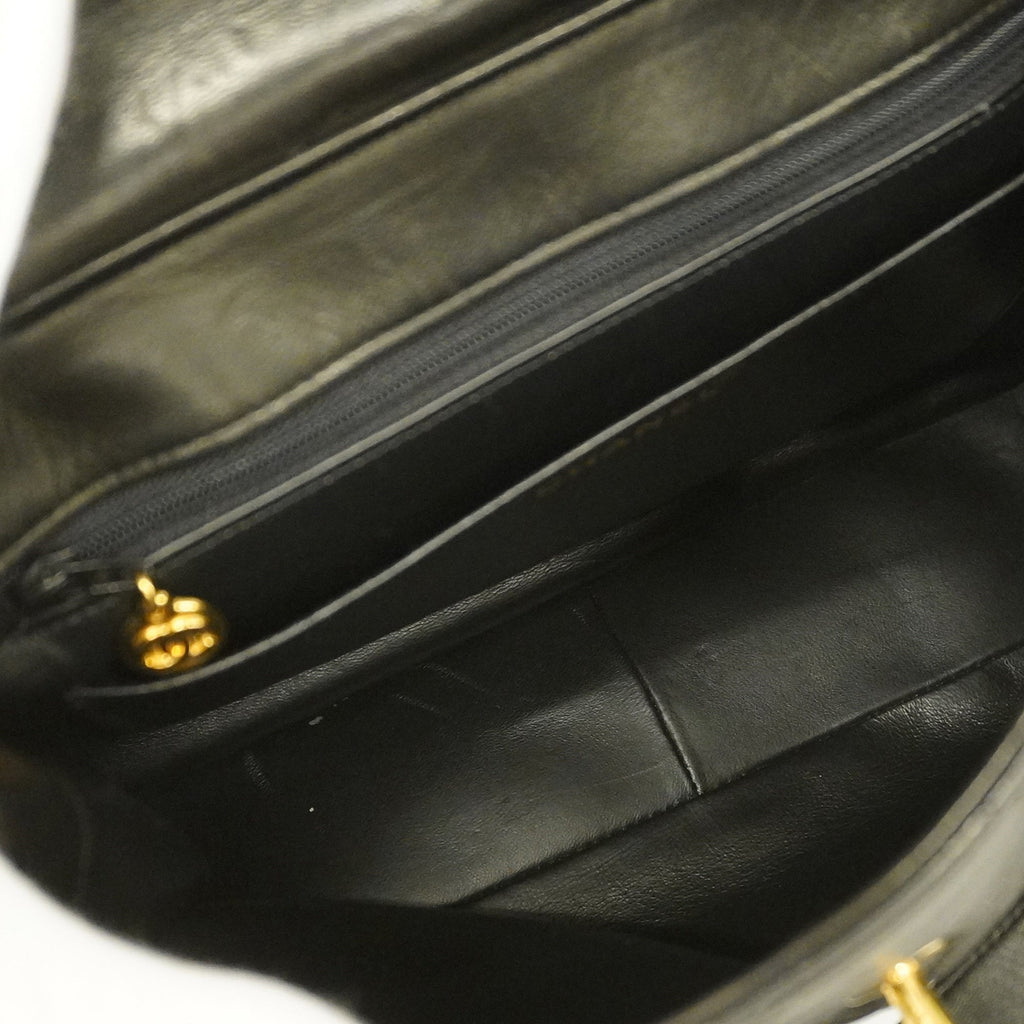CHANELAuth  Matelasse Lambskin Women's Leather Handbag Black