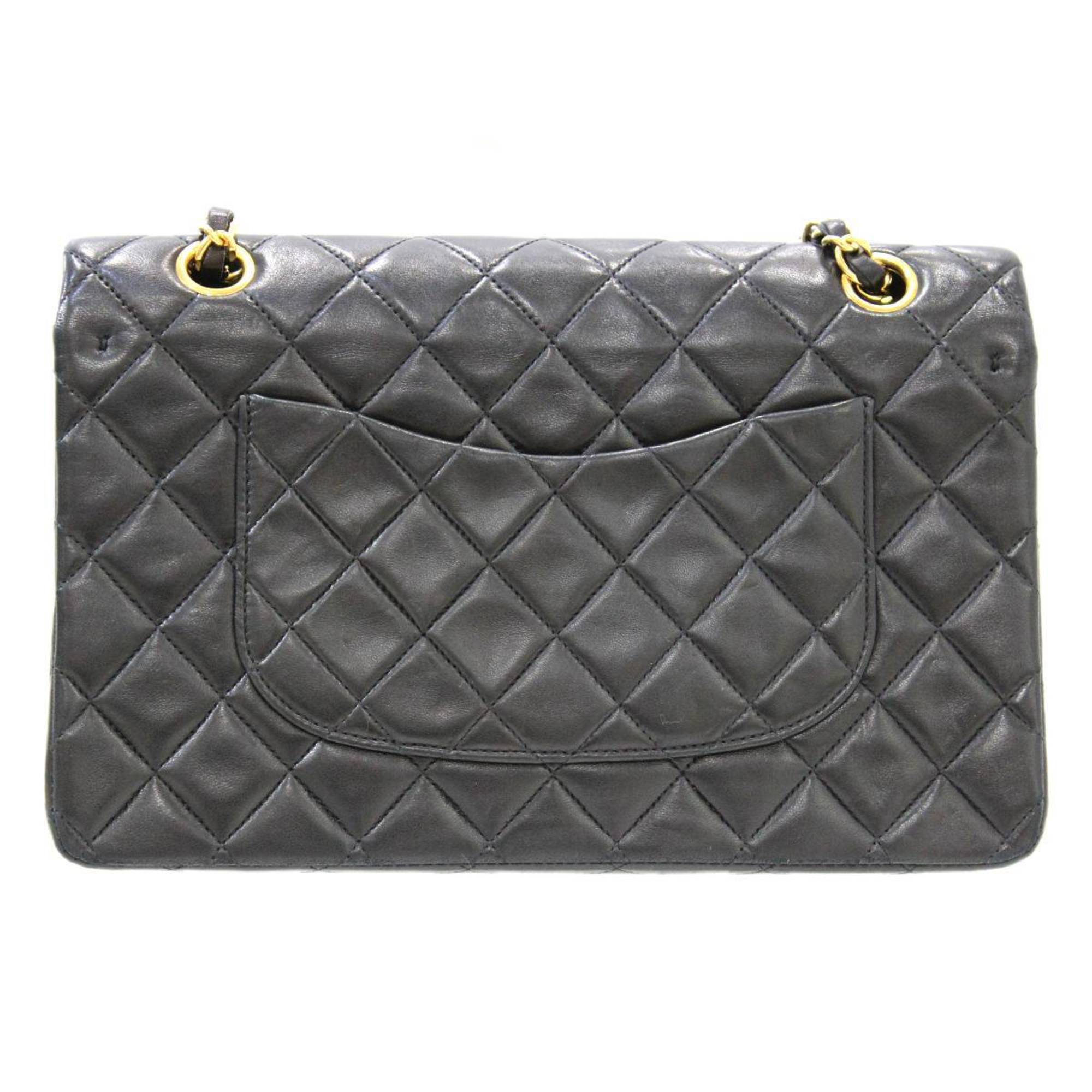 CHANEL matelasse lambskin chain shoulder bag double flap