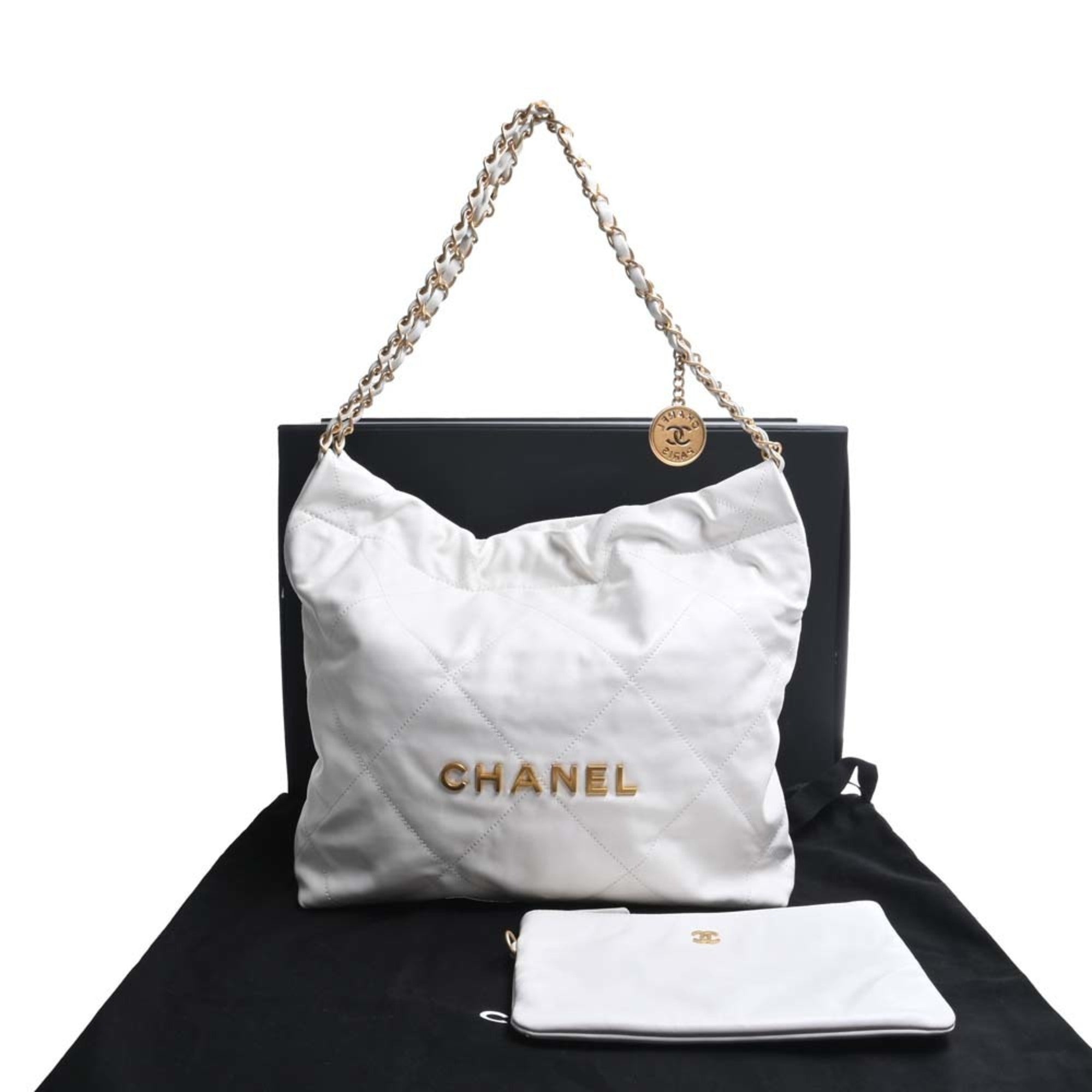 CHANEL Leather Quilted  22 Chain Shoulder Bag White Ladies