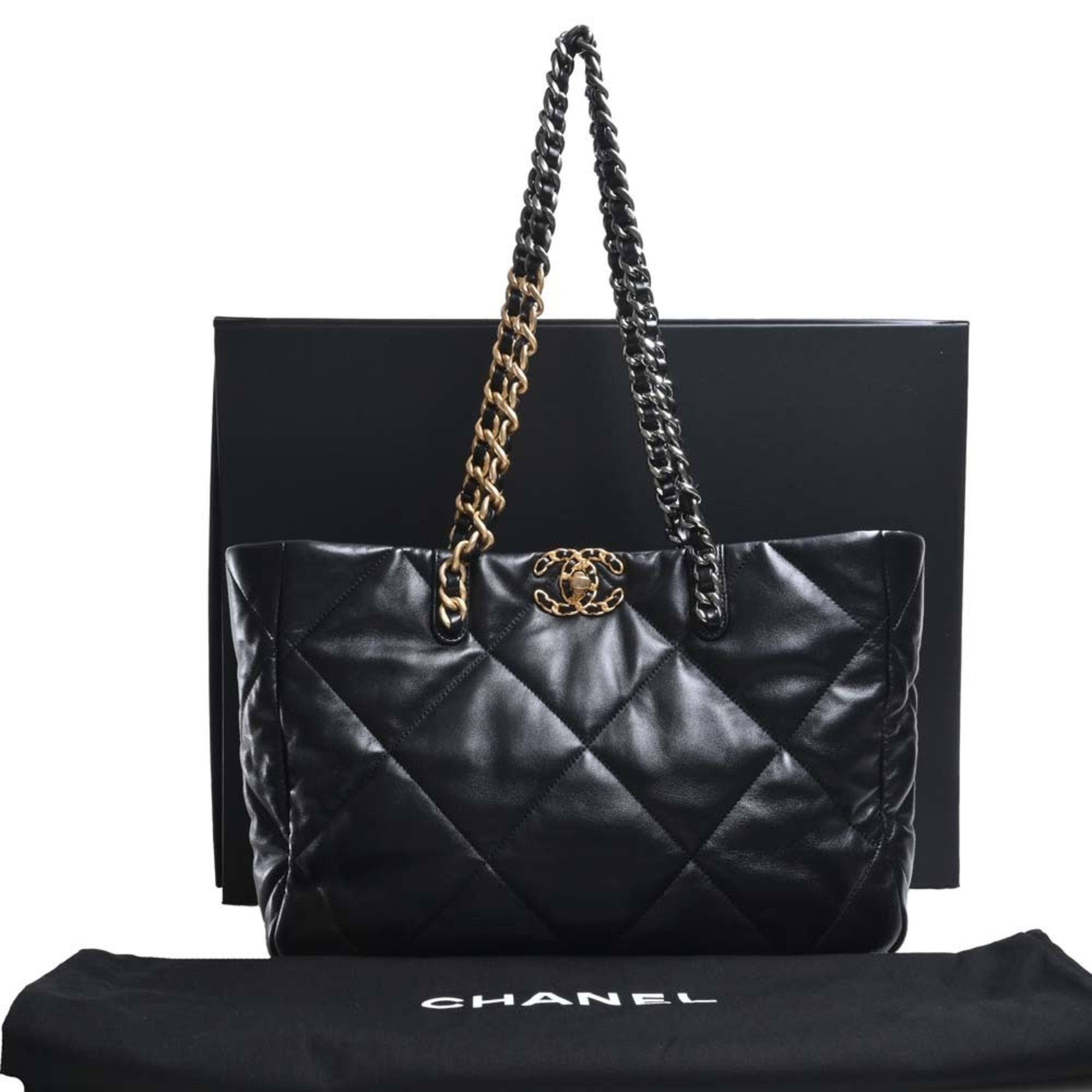 CHANEL lambskin 19 bag coco mark chain shoulder AS3660 black ladies