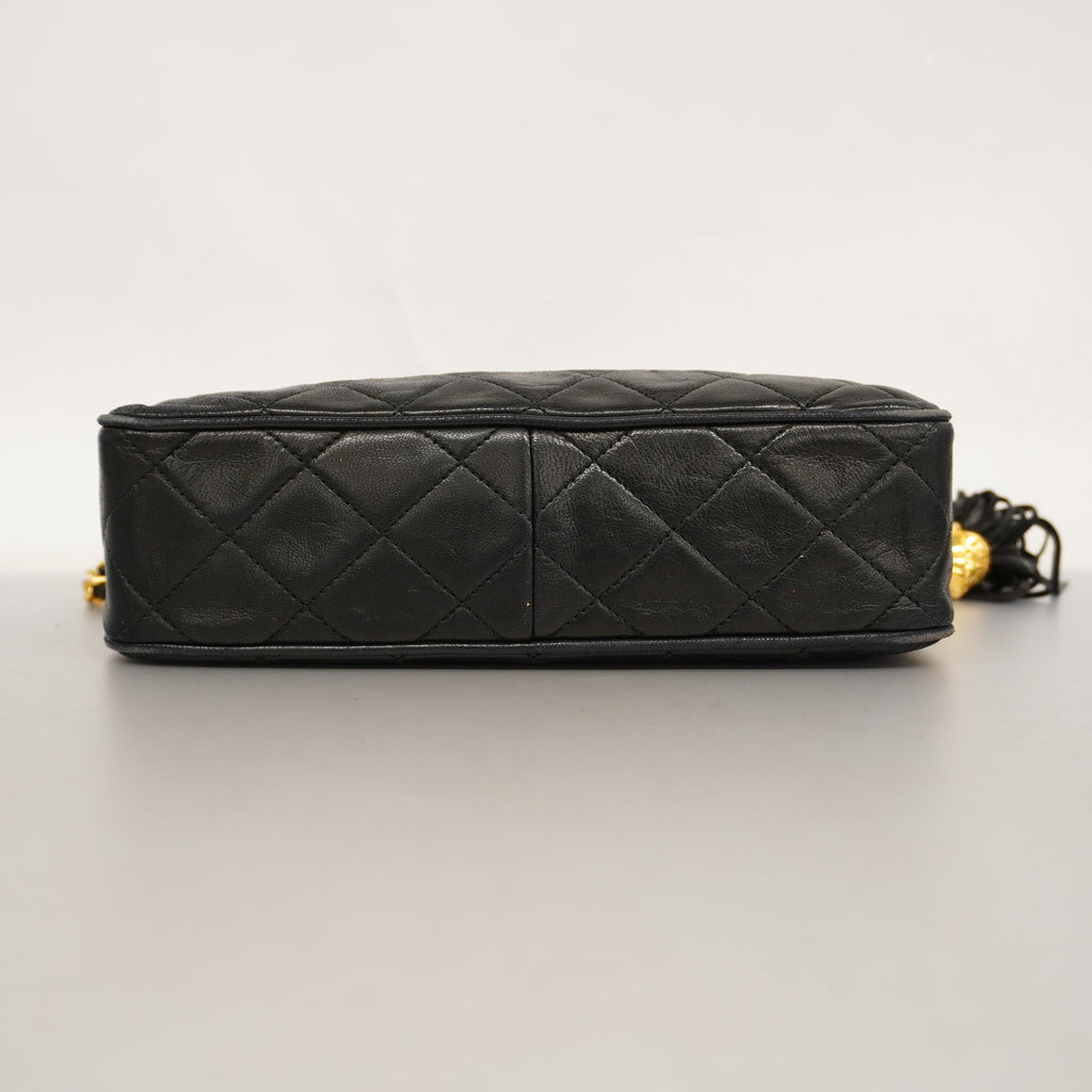 CHANELAuth  Matelasse Chain Shoulder With Fringes Leather Shoulder Bag Black