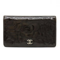 CHANEL Camellia Motif Here Mark Bifold Patent Leather Enamel Black A36544