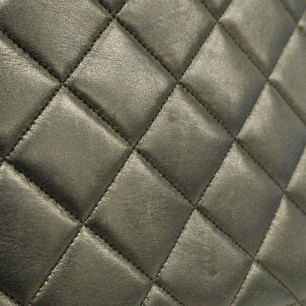 CHANELAuth  Matelasse Lambskin Women's Leather Handbag Black