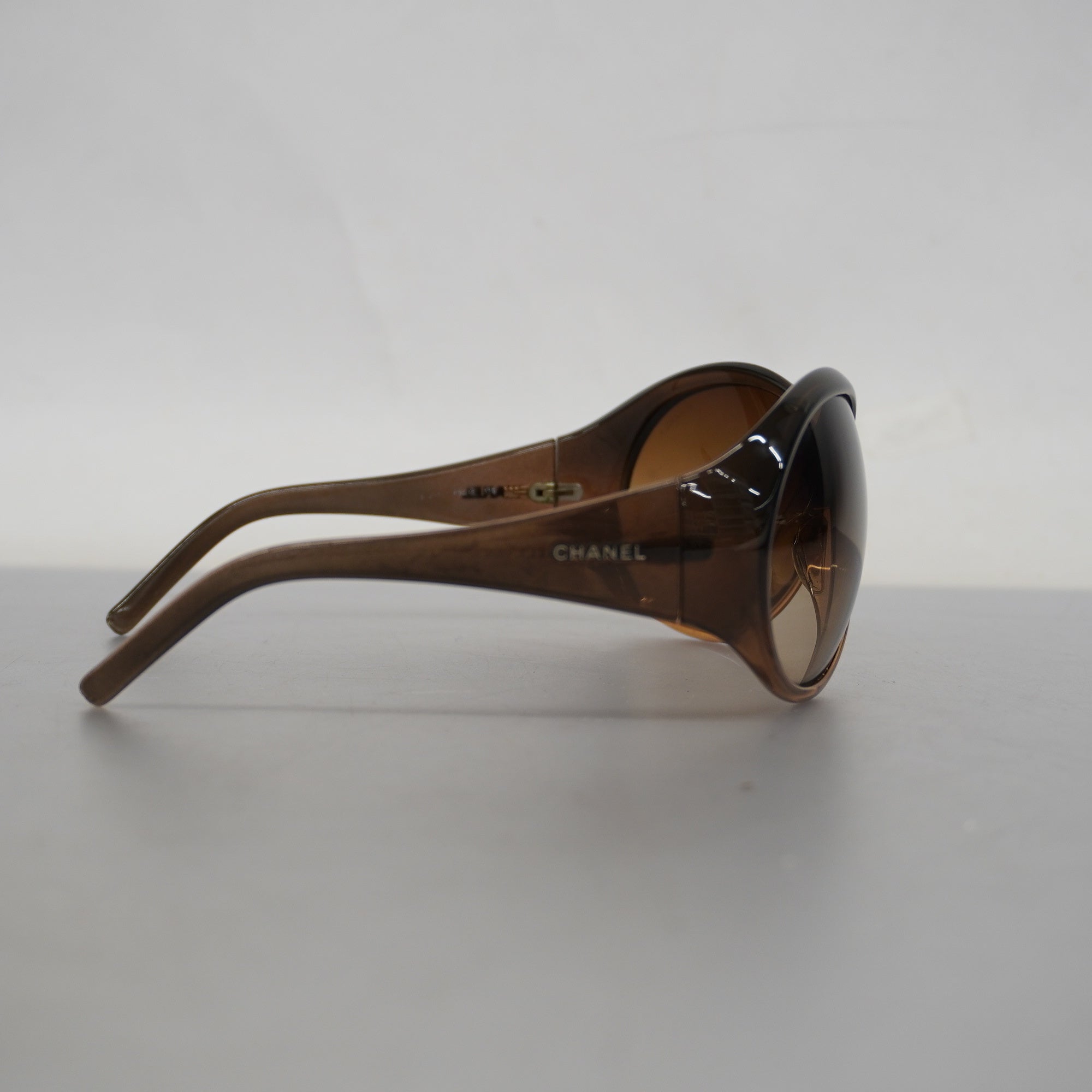 CHANELAuth  Women's Sunglasses Brown Sunglasses