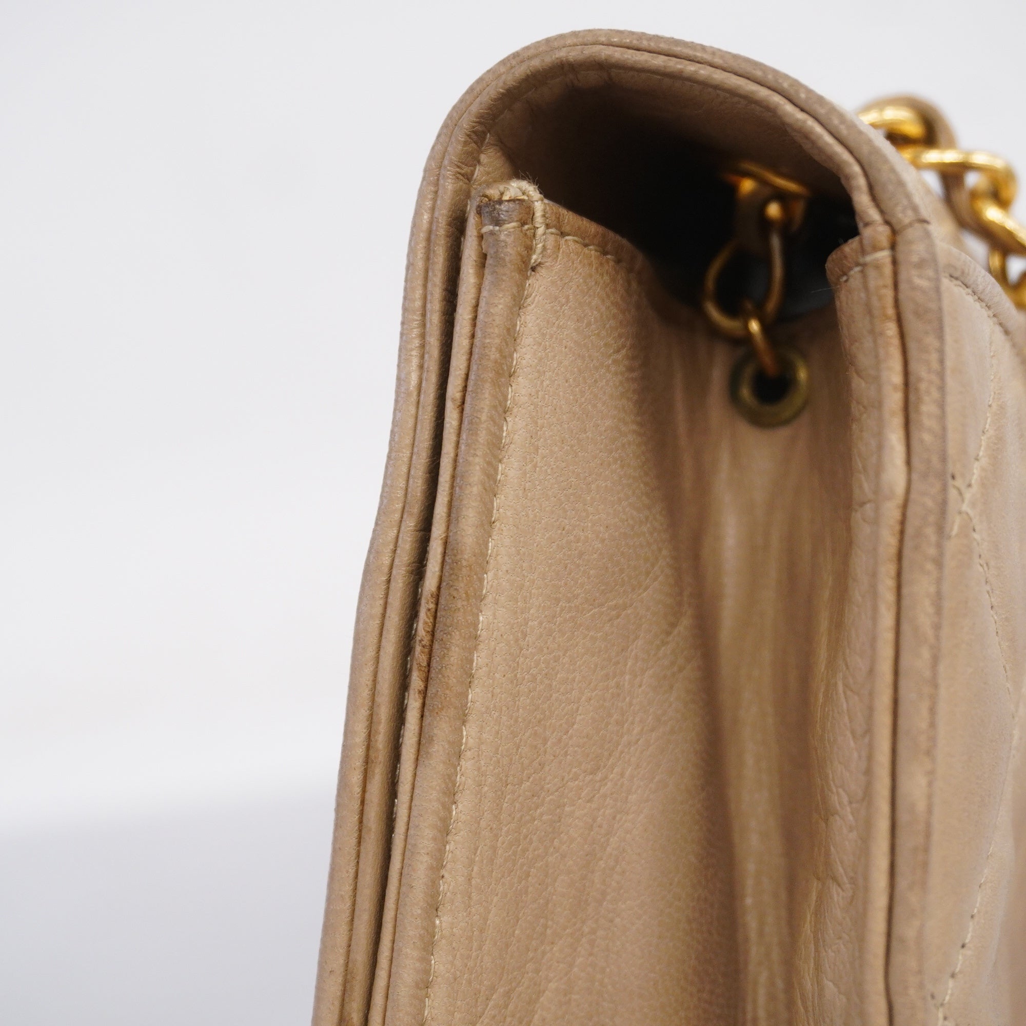 CHANELAuth  Matelasse Chain Shoulder Lambskin Women's Leather Shoulder Bag Beige