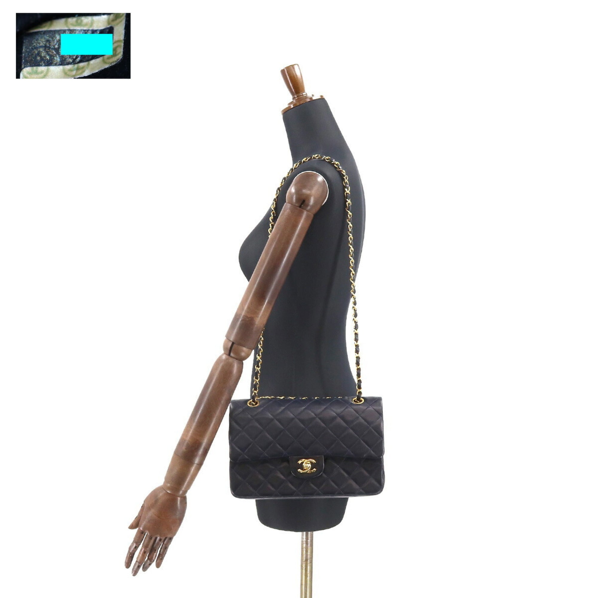 Chanel matelasse 25 chain shoulder bag leather navy A01112 gold metal fittings vintage Matelasse Bag