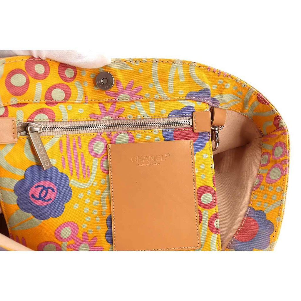 CHANEL high summer flower print tote bag canvas leather yellow multicolor A22078 silver metal fittings Deauville MM