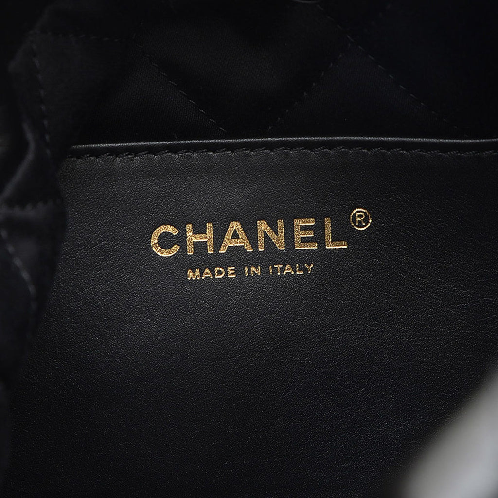 CHANEL22 mini handbag chain shoulder calfskin black AS3980