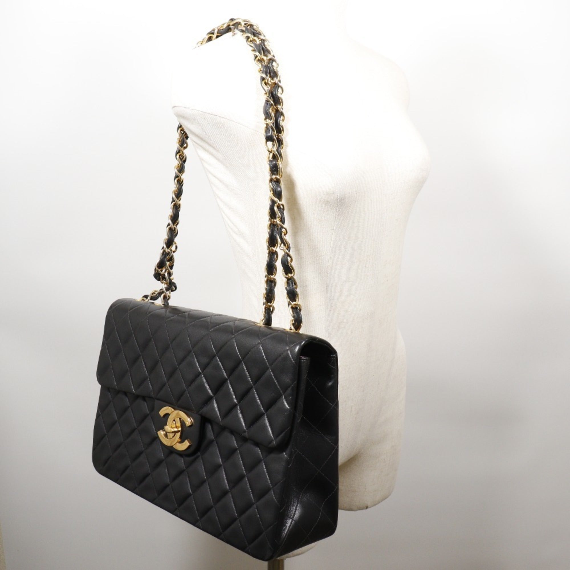 CHANEL Big Matrasse 34 Chain Shoulder A01094 Lambskin Black/Gold Hardware Women's Bag