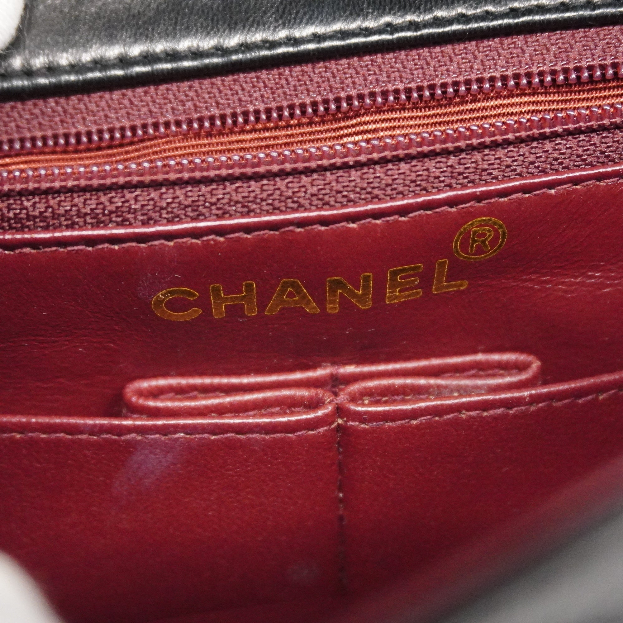 CHANELAuth  Matelasse Chain Shoulder Lambskin Women's Leather Shoulder Bag Black