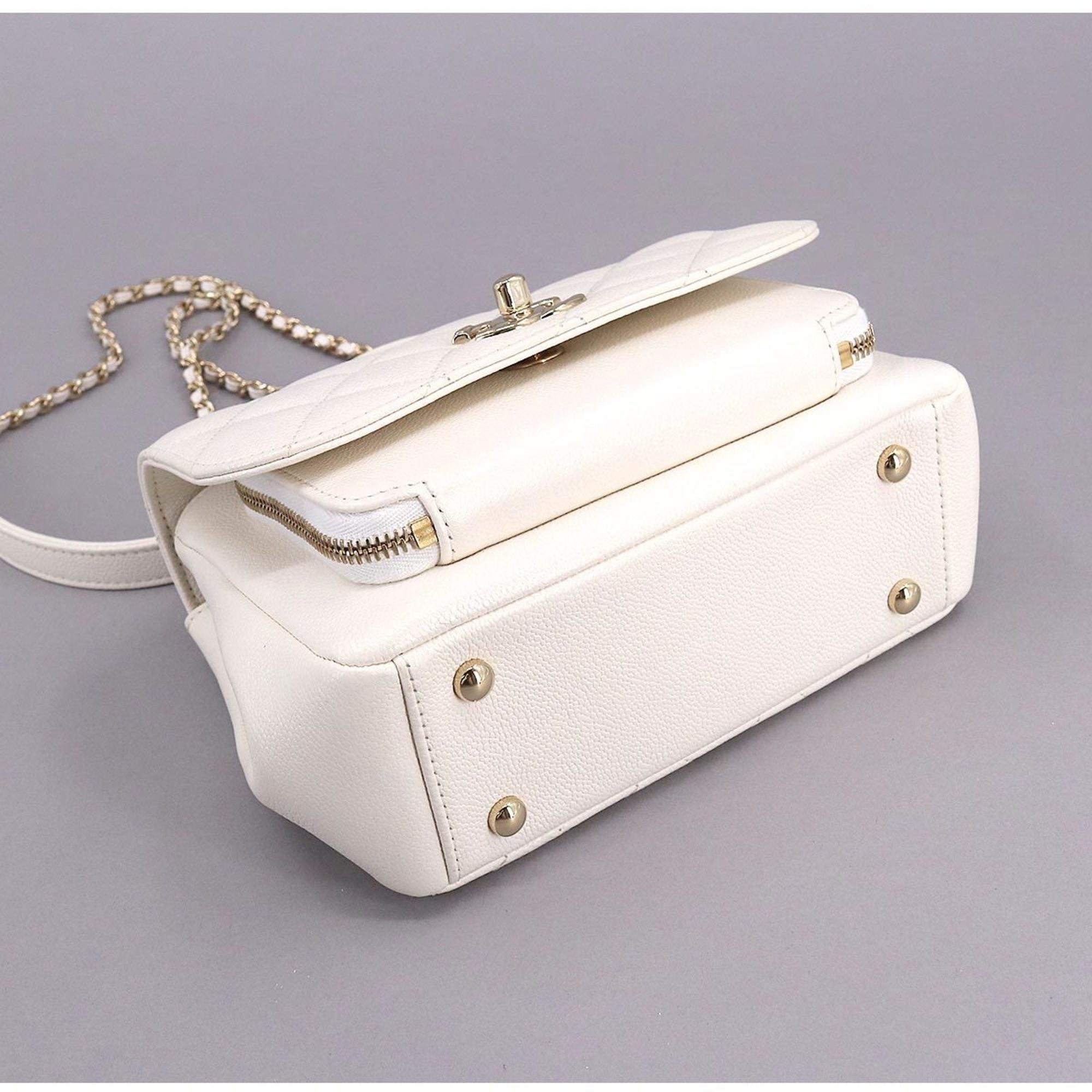 CHANEL Matelasse Business Affinity 2way Hand Shoulder Bag Caviar Skin White A93607