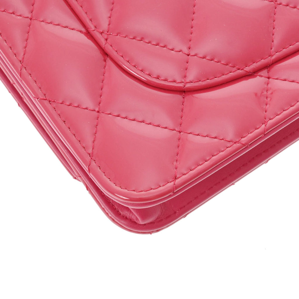 CHANEL matelasse chain 2.55 pink ladies enamel