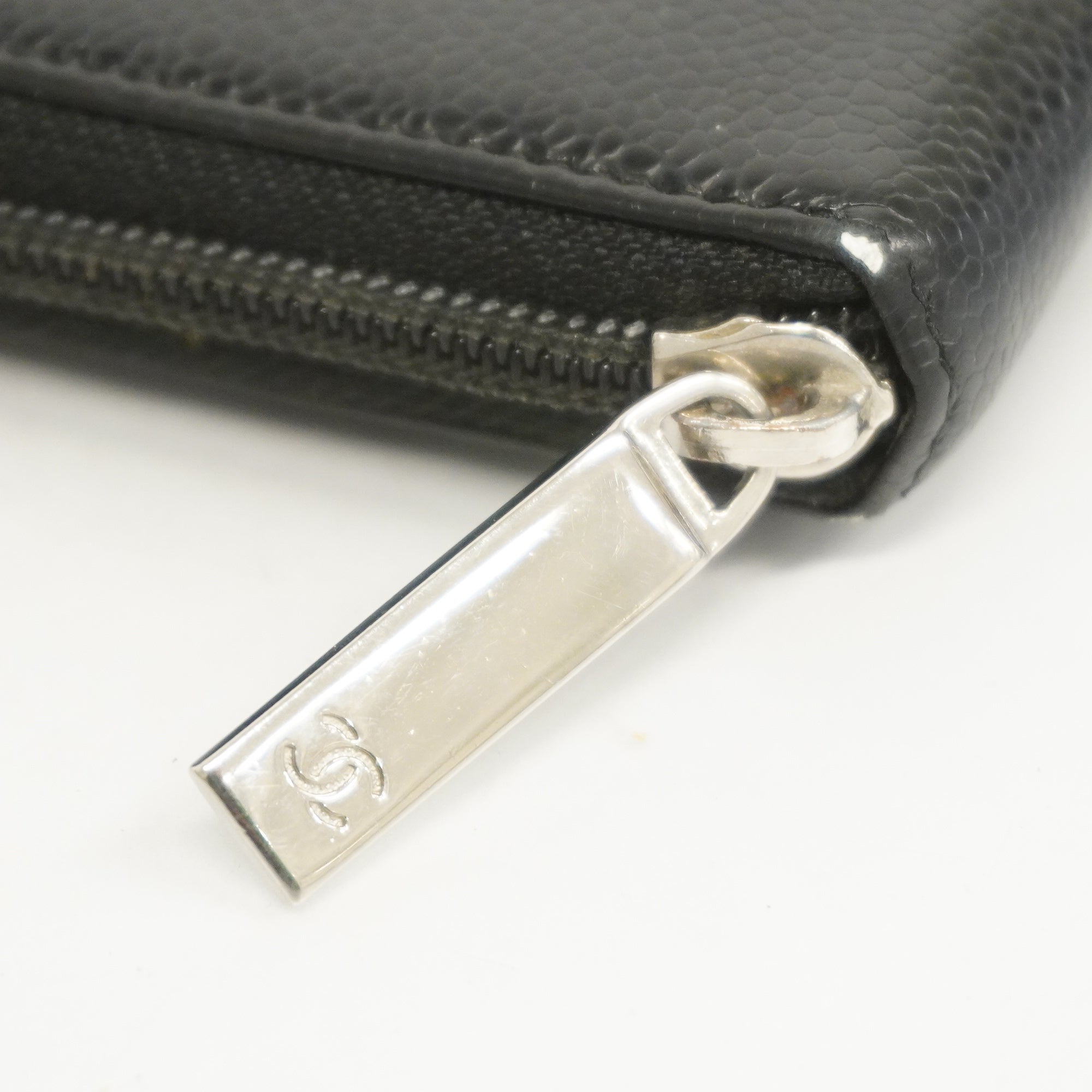 CHANELAuth  Long Wallet [bi-fold] Gold Hardware Women's Caviar Leather Long Wall