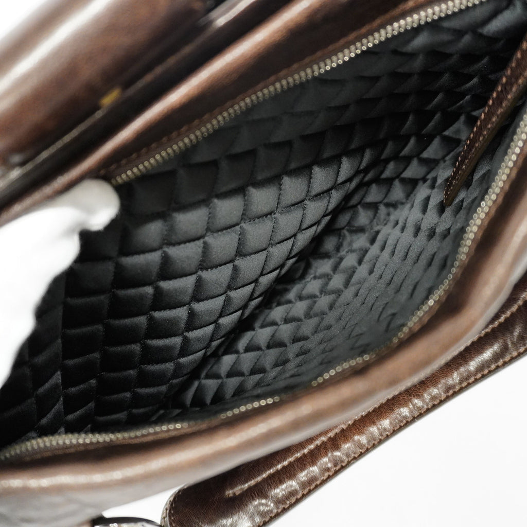 CHANEL  Women's Leather Shoulder Bag Brown