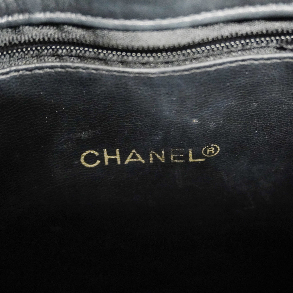 CHANEL  Matelasse Chain Shoulder Women's Leather Shoulder Bag Black