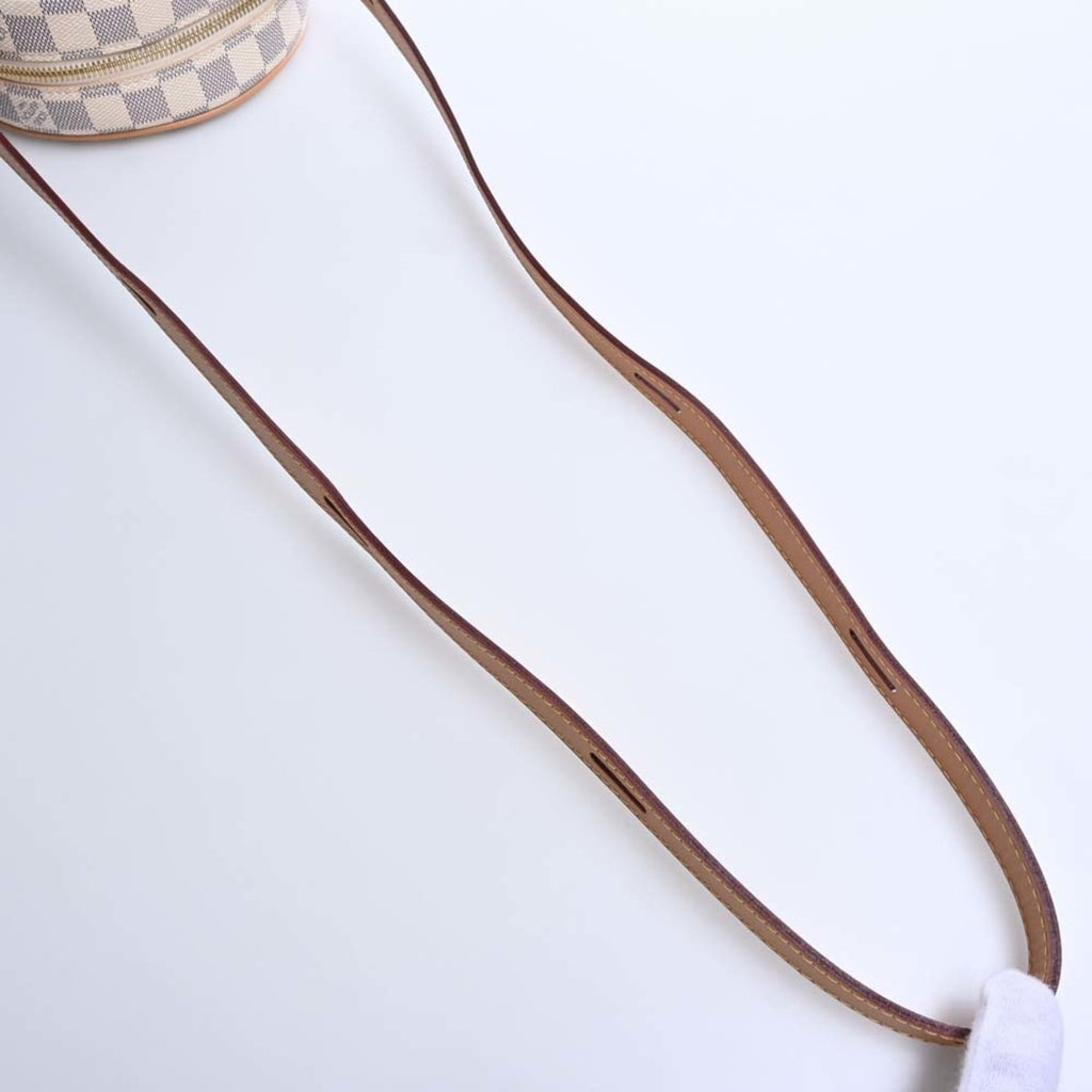 LOUIS VUITTON Azure Boite Chapeau Souple Shoulder Bag N40333 White Women's