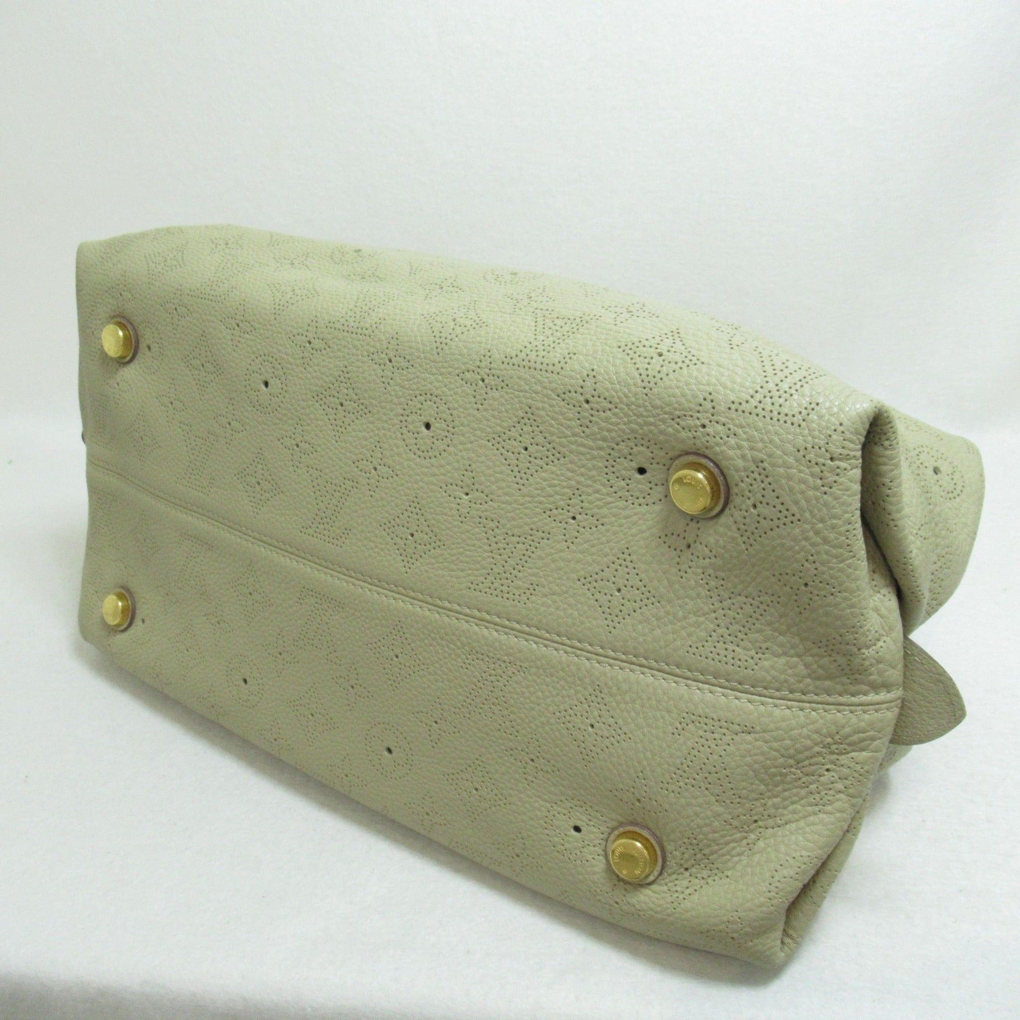 LOUIS VUITTON Galatea MM Shoulder Bag Beige Mahina leather M93852