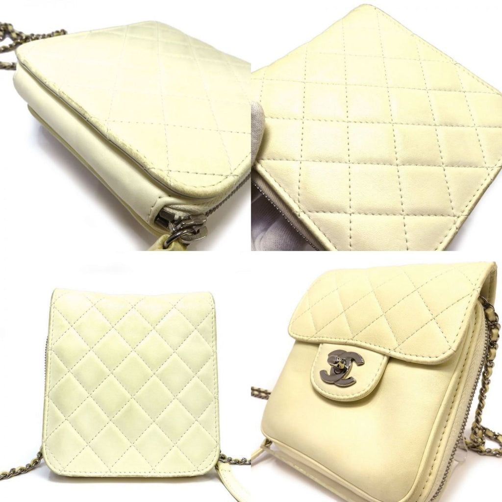 CHANEL matelasse turn lock chain shoulder bag pouch wallet white 16 series