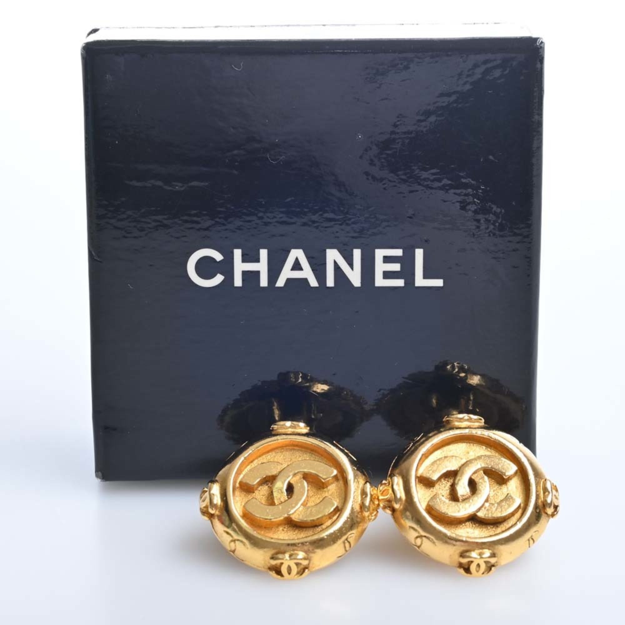 CHANEL Cocomark earrings gold ladies